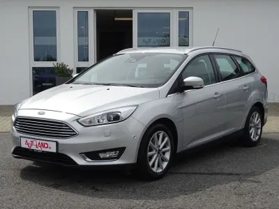 Ford Focus 1.5 EcoBoost Titanium... 