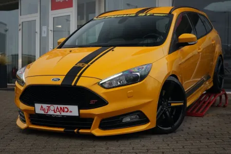 Ford Focus ST Turnier 2.0 EB... 