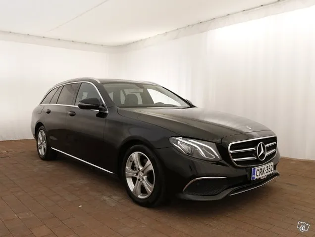 Mercedes-Benz E 220 E 220 d T A Premium Pro - Widescreen, Na Image 1