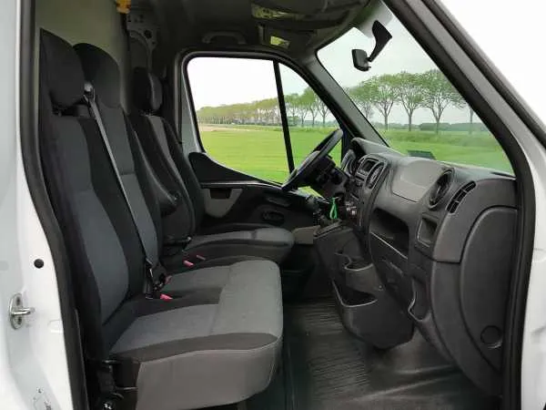 Renault Master 2.3 Platform-Cabine! Image 6